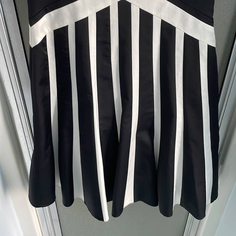 Karen Millen black and white dress - Picture 6 of 15